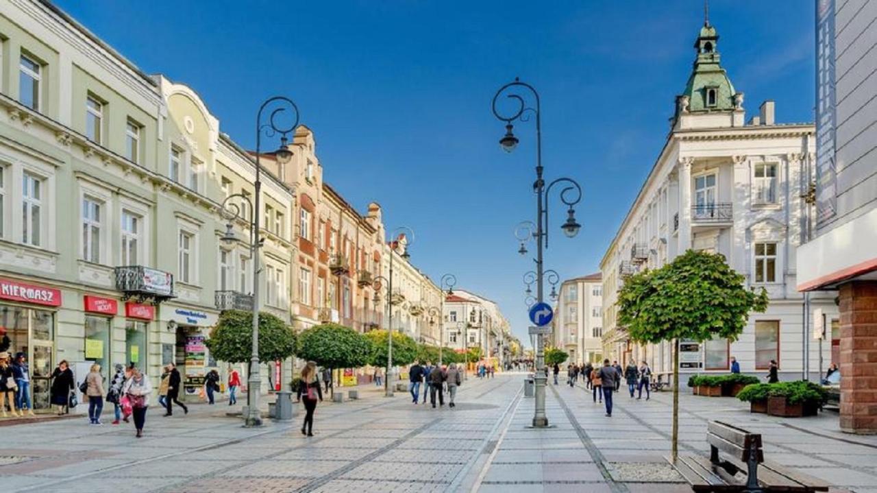 Apartamenty Centrum Mala Dwojeczka Blekitna Panoramiczna Balkonem Promenada Kielce Eksteriør bilde